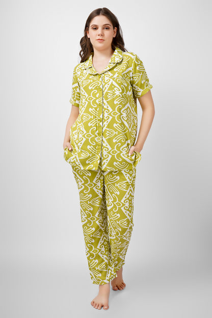 Lush Lounge Nightsuit Set