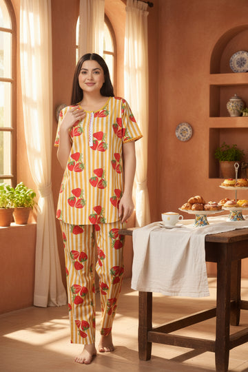 Sunshine Strawberry Cotton Nightsuit